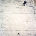 Rappelling-down-bldg-in-Drvar-694x1024